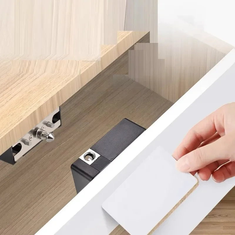 Tuya 스마트 캐비닛 도어 잠금 장치 열쇠가없는 보이 - Furniture Hardware Bolts 리뷰 및 가격